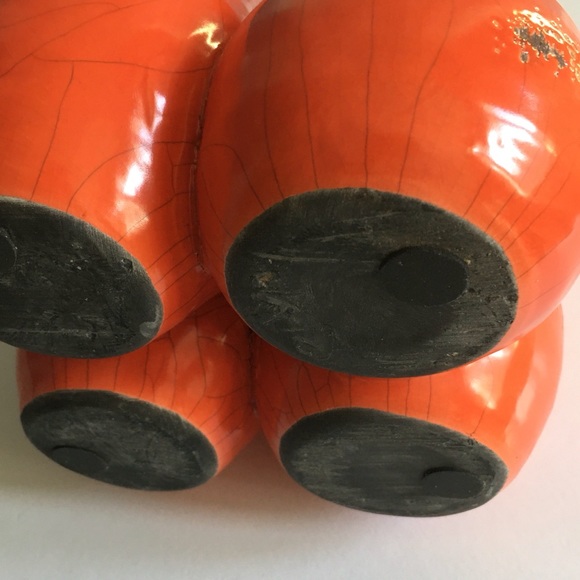 A Pop Of Orange Color Pottery Art Crackled Bud Vase Cluster Connected Conjoined - Picture 9 of 9
